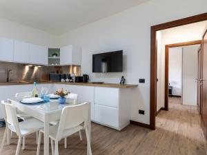 Apartment Monica by Interhome