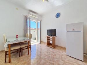 Apartment Vukelja-1 by Interhome