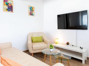 Apartment Elvix Nerja Centre A by Interhome