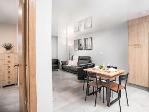 Apartment La Sirena by Interhome