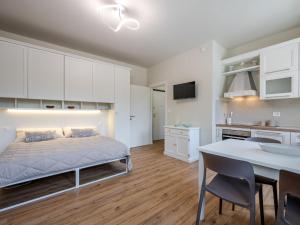 Apartment Raggio di Stella by Interhome