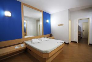 Jumbo Hotel