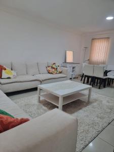 Casa Bella Duplex 2BR Haven with Pool-View Balcony