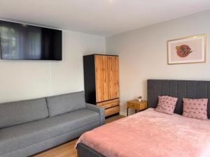 Boutique Premium Studio - 2min to Market Square