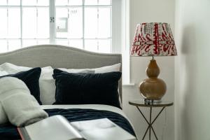 Welcome to your Stylish home in central London