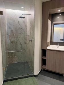 Luxury loft with infinity pool, 3 minutes from Plaza Mayor