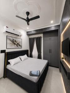 MoonLight Stay mansarovar jaipur