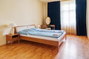 Huge two floor apartment on the Park Colonnade, 160 sqm