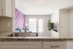 Cute 1bed 1bath | 2Queen Beds at 5 min walk to NRG