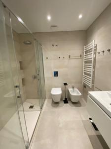 New 1-Bedroom Apartment with Pool Near the Beach