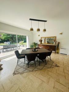 Nassima Home