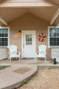 Cozy Cottage