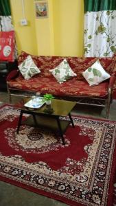 Nest & Nook Homestay