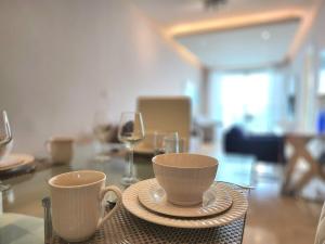 Yoo Panama with Ocean View, Personal Check-in, Gym & Pool