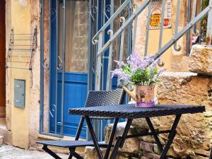 BELLA STONE Studio in Old town