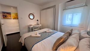 Cool, Modern and Snug 3BR Apartment Peachy Stays