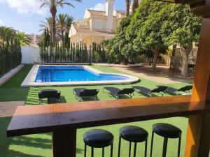 Villa, Elegancia junto al Mar con Piscina privada