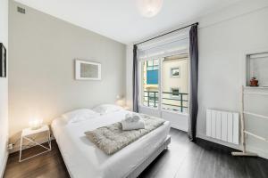 Cocon Cosy avec Grande Terrasse & Parking