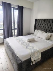 Spacious 3-Bed South Park Apartments