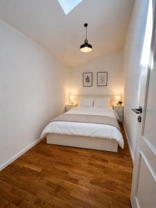 Stylish Apt Right in the City Center