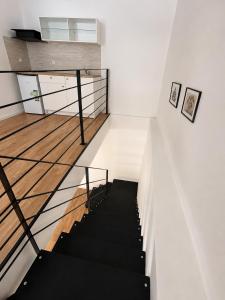 Stylish Apt Right in the City Center