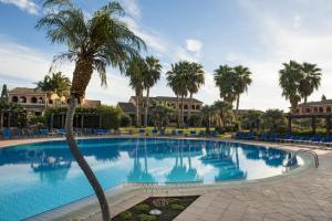 Lantana Resort Hotel&Apartments