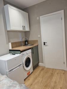 Luxury Budget Flat in Middlesex