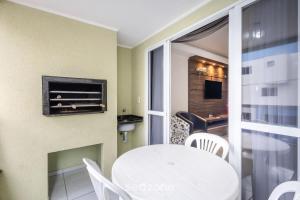 Apto cchurrasqueira a 86m da Praia - OBS0201