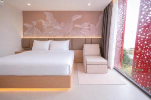 Y Hotel Phan Đình Phùng