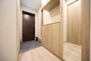 Iriya 10-min Walk Ueno 1 Stop 4BR 14 Guests