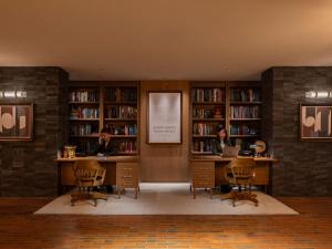 UNWIND HOTEL & BAR Okunikko