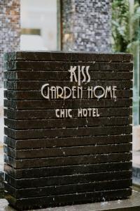 Kiss Gardenhome Chic Hotel