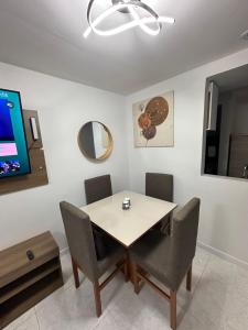 SEVEN SUITES - Conjunto Residencial Entrelagos