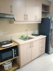 14M Lovely Studio Near Greenbelt