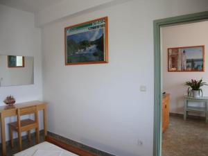One Bedroom Apartment with Sea View