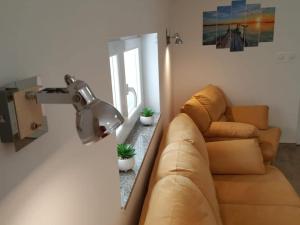 Apartments Tomislav - Two Bedroom Apartment with Terrace and Sea View