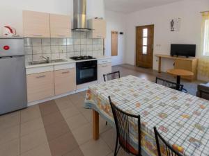 Mediterraneo Goga Apartments - OneBedroom Apartment With Terrace