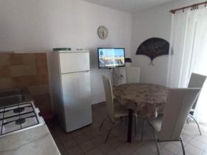Apartments Branka Pag - One Bedroom Apartment - MIddle