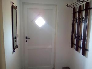 Apartments Branka Pag - One Bedroom Apartment - MIddle