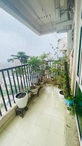 16TH Avenue Gaur City 2 Greater Noida West