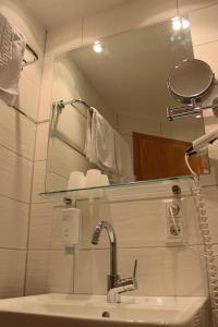 Comfort Quadruple Room room in Central-Hotel