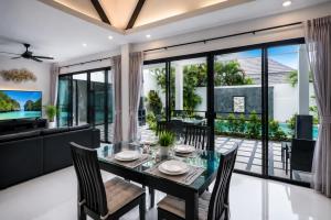 Pool Villa Clos Vougeot Tropical Vibe