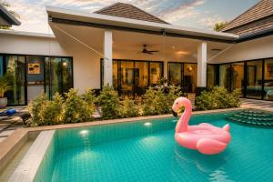 Pool Villa Clos Vougeot Tropical Vibe