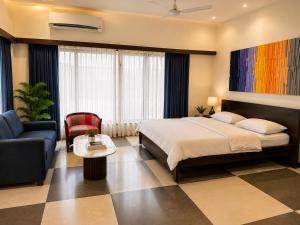 Costa Verde Luxury Seafront Villa