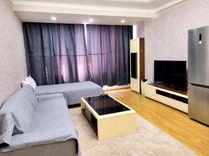 Tuyas apartment