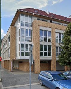Sunny Station Apartman