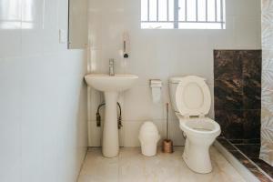 Ndeke Apartments Guesthouse in Meanwood Ndeke, Lusaka near KKIA - Fast wifi, solar backup
