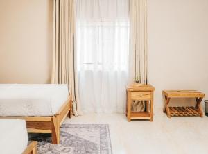 Ndeke Apartments Guesthouse in Meanwood Ndeke, Lusaka near KKIA - Fast wifi, solar backup