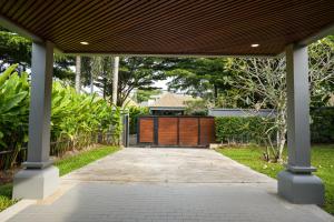 Tropical Green Estate