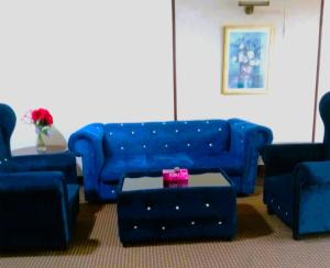 100 Setrvice Suite At Times Square